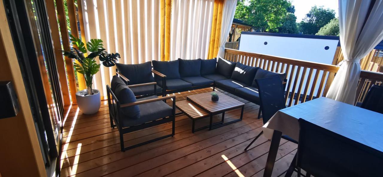 Mobile Home Kmz Selce Eksteriør bilde