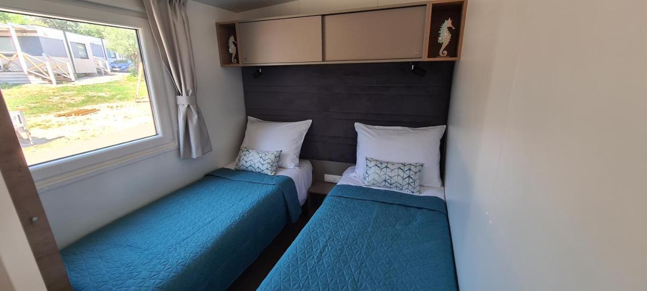 Mobile Home Kmz Selce Eksteriør bilde